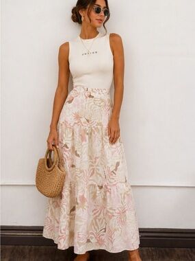 🆕🤍HEATHER MAXI SKIRT